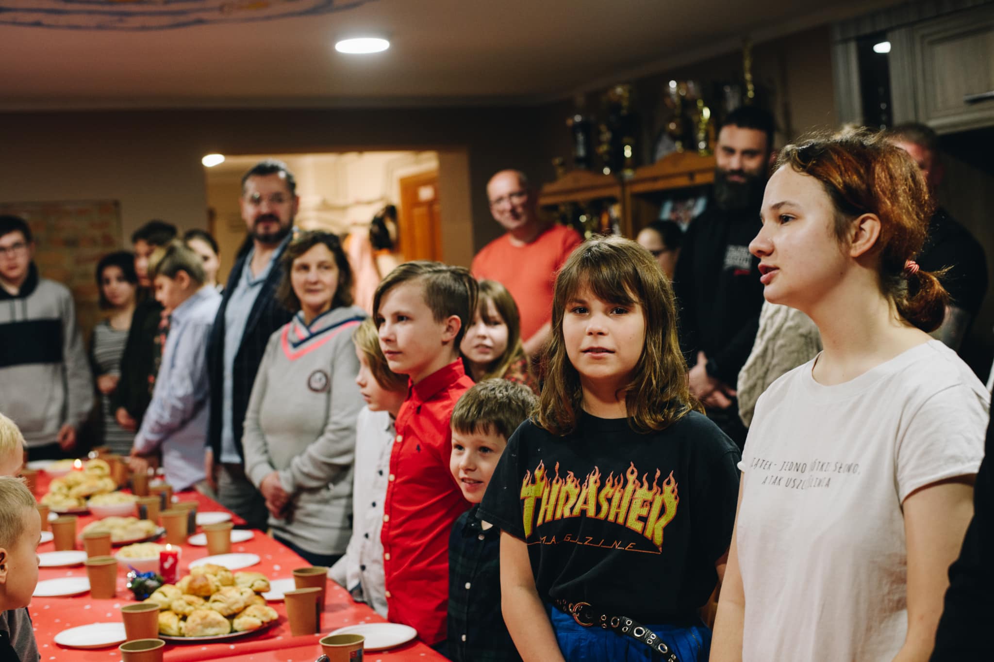 Wigilia fundacyjna dla naszych podopiecznych przyniosła wiele radości, uśmiechów oraz nadziei na lepsze jutro.